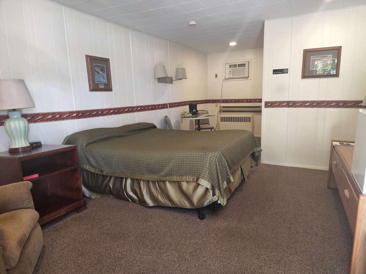 White Valley Motel Saint Charles Exterior foto